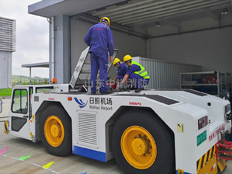 機(jī)場(chǎng)牽引車滅火裝置案例