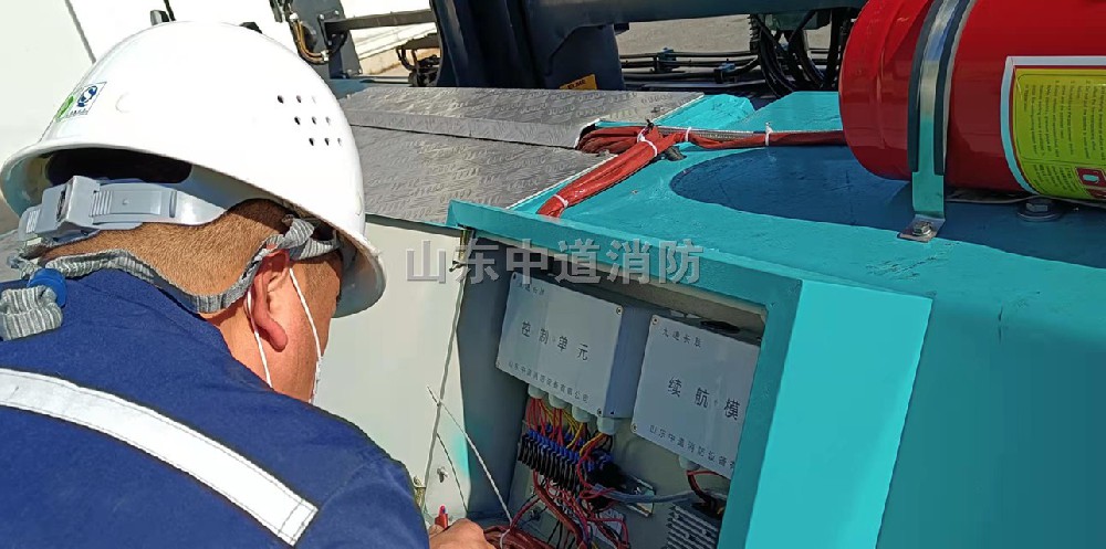 港口堆高機水基自動滅火裝置的原理