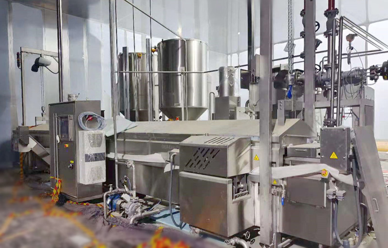 食品廠油炸機內的火用什么滅火器？二氧化碳自動滅火裝置